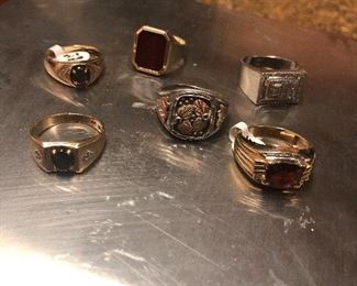 mens gold rings  will be sold by weight 