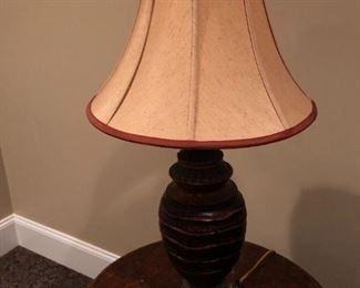 1/2 pair of lamps