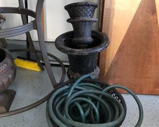 Hose + Pots 