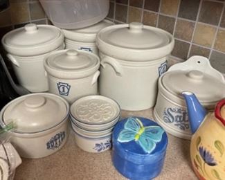 LARGE SET OF PFALTZGRAFF DINNER WARE AND MANY SERVING PIECES.