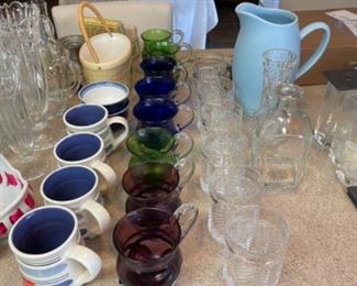 LOTS OF GLASSWARE AND CERAMICS