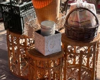 SWEET VINTAGE SET OF ROUND WICKER AND RATAN TABLES