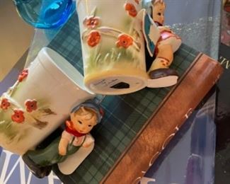 CHILDRENS CUPS