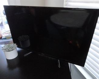 Seiki  TV (2015)SE32HG
