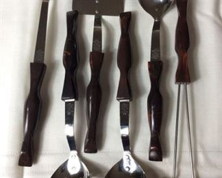 DAHA106 Cutco Kitchen Utensils