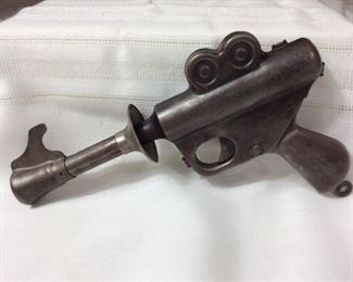 DAHA110 Buck Rogers Toy