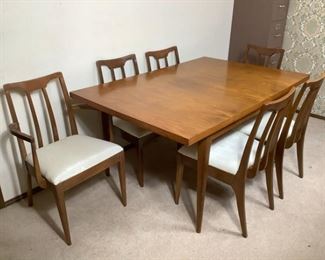 DAHA601 Swedish Walnut Table Set