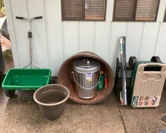 DAHA706 Yard Lawn Goods