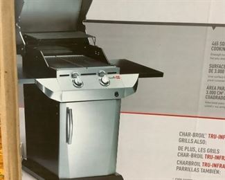 DAHA708 CharBroil T22D Grill