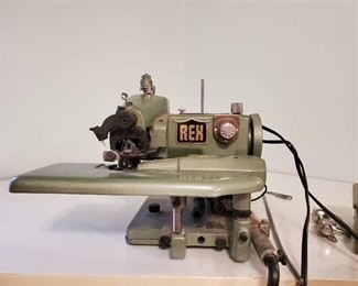 Blindstitch Rex L808 - Powers On