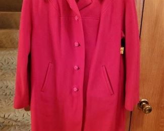 100% Authenic Cashmere Red Womans Winter Coat