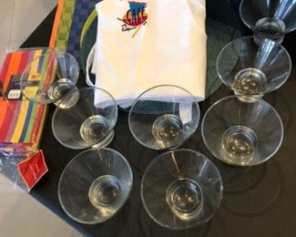 Colorful Placemats, Napkins, Glasses