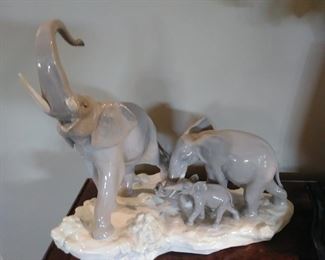 Elephants Walking sculpture by Garcia Fulgencio-made in 1971 - 1 tusk has damage