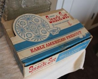 Ancho Hocking snack set with original box