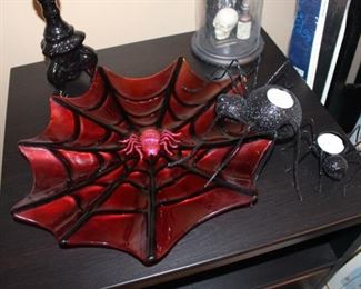 More Halloween decor