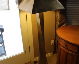 Brass vintage floor lamp - heavy