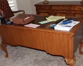 Chippendale vintage wood and leather desk
