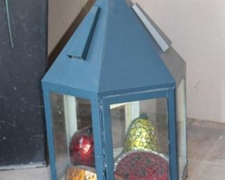 Crate & Barrel  decor