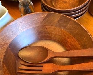 MCM Wood Salad Bowl w/ four individual bowls and   fork/spoon servers
Price: $50