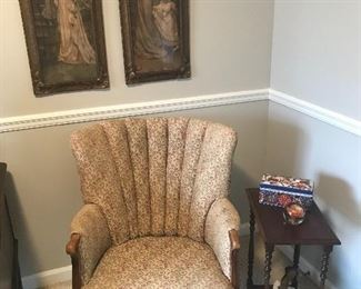 Mid Century waterfall back chair
Excellent condition 