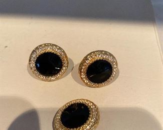 Button and pair of cuff links $8