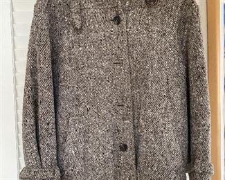 Hourihan Irish Wool Coat Size Small $75 (all the buttons are there)