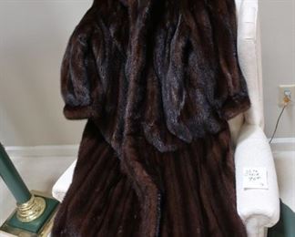 mink  coat- small  size  with  3/4  sleeves