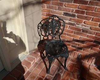 wrought  iron  patio  chair