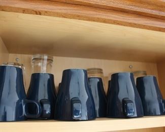 Sets of cups, glasses, kitchen items