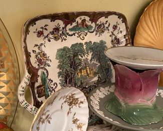 Elegant serving ware