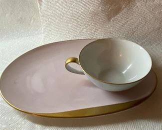 Elegant serving ware
