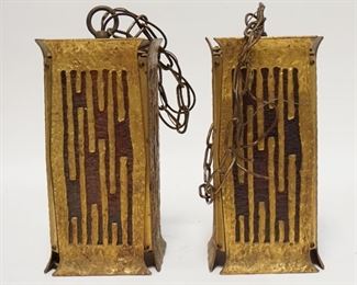 1166	PAIR OF BRASS HANGING PORCH LIGHTS W/ TEXTURED AMBER GLASS PANELS. 5 IN SQ 10 IN IN. ONE OF THE LIGHT IS MISSING A SOCKET
