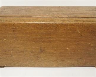 1195	UNUSUAL ASIAN DOVETAILED 2 DRAWER BOX
