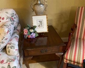 Pair of Queen Anne Pennsylvania House end tables