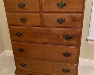 Ethan Allen chest of drawers 