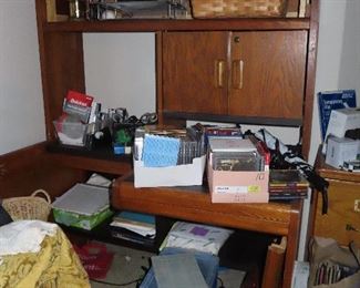 Computer Desk - Office Supplies