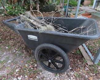 Rubbermaid Commercial Wheel Barrow