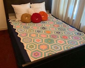 vintage round pillows