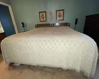 Vintage Maple King Bed