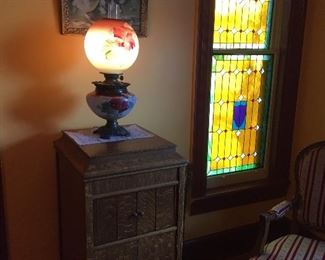 Antique Victorola & Antique Gone with the wind lamp