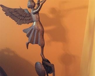 Angel Fiqurine