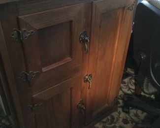 Oak Ice Box