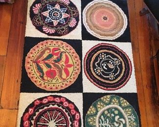Beautiful Antique Hooked Rug