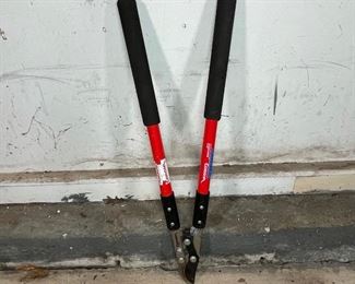 Lot 141 | (2pc) TRIMMING EQUIPMENT | Including a pair of clippers and a pair of pole clippers 