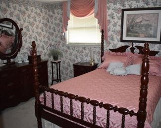 Davis Cabinet Company "Lillian Russell" Bedroom Set in Beautiful Condition consisting of 4 Poster Bed, Nightstand and Gorgeous Dresser with  7 Drawer Dresser, Glove Box and Trinket Top Drawers and Absolutely Lovely Ox-Bow Shevel and Oval Mirror with loads of Pillows on the Bed! 