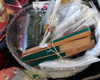 Assorted party items