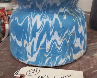 graniteware swirl spittoon cuspidor
