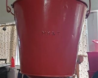MKT Missouri Kansas Texas railroad fire bucket w rounded bottom