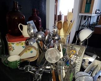 Kitchen accessories,  utensils 