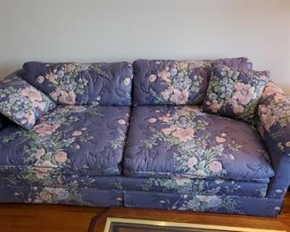 Floral sofa, matching loveseat 